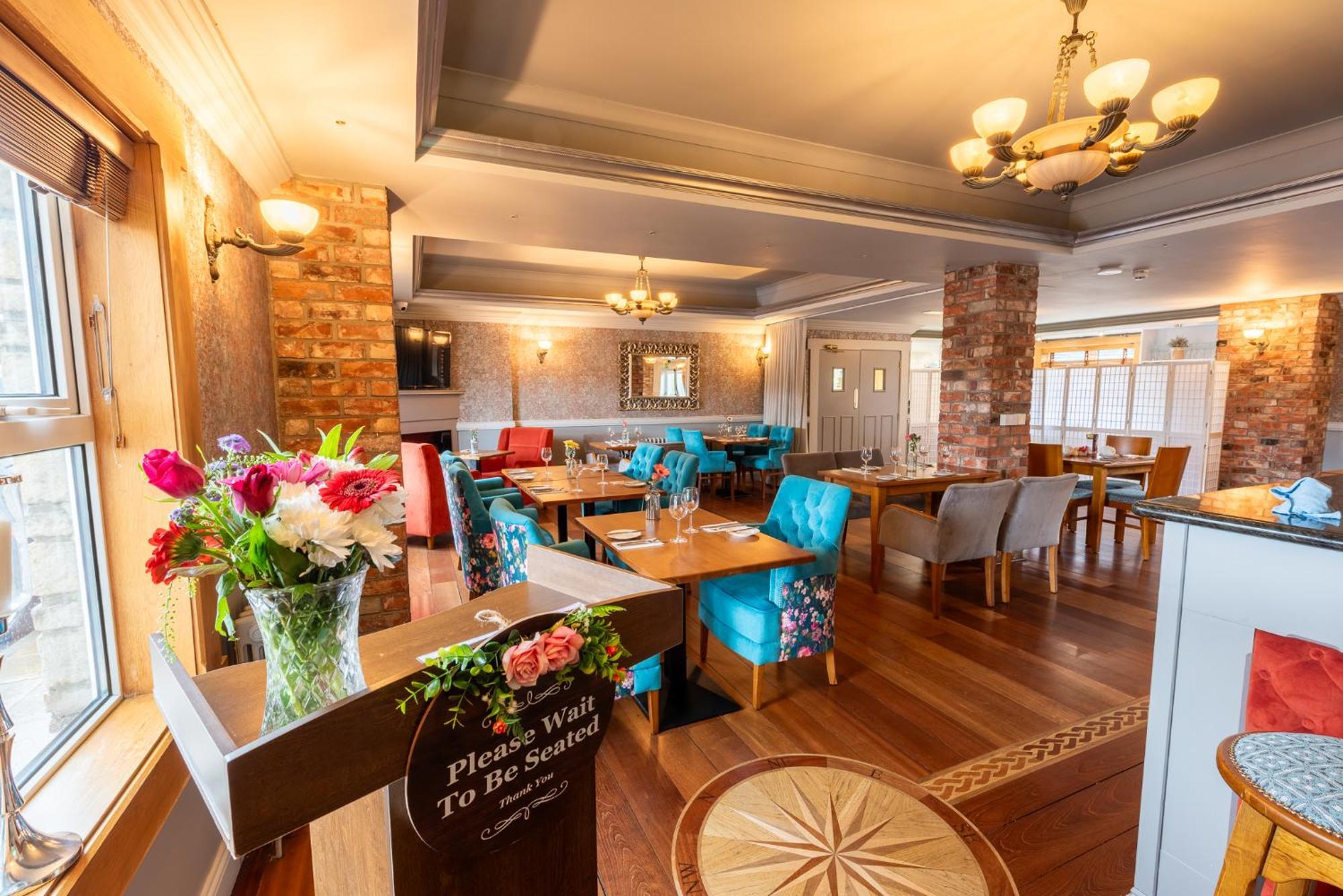 The Harbour Inn Buncrana Exteriör bild